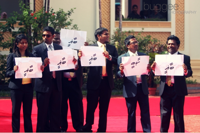 Opposition MPs of the Maldivian Democratic Party (MDP) hold “traitor” placards in protest shortly before President Mohamed Waheed arrived at the parliament to deliver his presidential address to inaugurate a new parliamentary term on March 1.